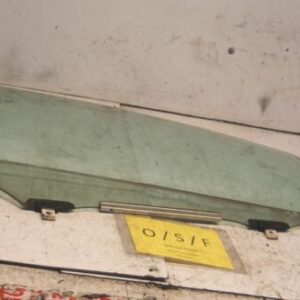 2006 TOYOTA YARIS 1.0. DRIVER SIDE FRONT WINDOW GLASS