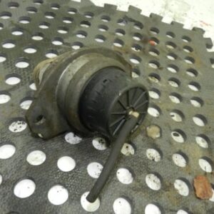 2014 LAND ROVER DISCOVERY 4 L319. ENGINE MOUNT