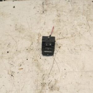 2006 TOYOTA YARIS 1.0. WING MIRROR ADJUSTER SWITCH