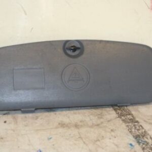 2004 BMW 318CI E46 CONVERTIBLE. EMERGENCY TOOLS AND HOLDER MOUNT