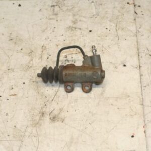 2006 TOYOTA YARIS 1.0. CLUTCH SLAVE CYLINDER