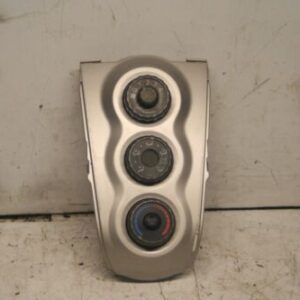 2006 TOYOTA YARIS 1.0. HEATER CONTROL SWITCHES
