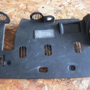 2011 RANGE ROVER VOGUE L322. UNDER DASH KNEE TRIM