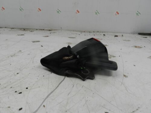 FORD GRANADA MK3 SALOON. REAR SEAT BELT BUCKLE - Image 3