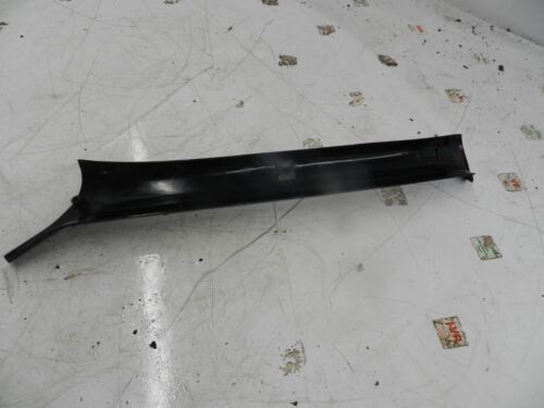 FORD GRANADA MK3 SALOON. DRIVER SIDE A PILLAR TRIM - Image 4