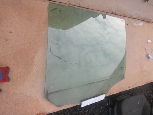 2007 VAXHALL ZAFIRA MK2 1.9 DIESEL. PASSENGER SIDE REAR WINDOW GLASS