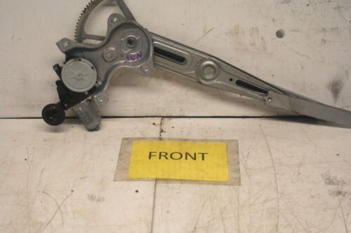 2006 TOYOTA YARIS 1.0. PASSENGER SIDE FRONT WINDOW REGULATOR
