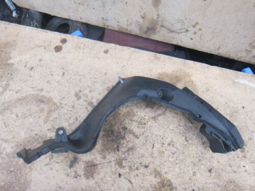2006 BMW X5 E53. BULK HEAD PLASTIC