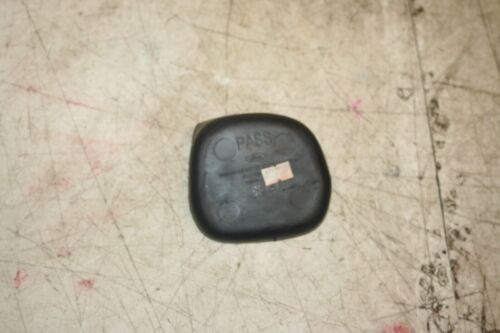 2014 FORD TRANSIT CUSTOM MK8. CUP HOLDER TRIM RUBBER - Image 2