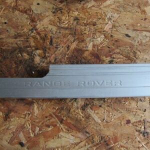2011 RANGE ROVER VOGUE L322. TRIM FLOOR PLATE