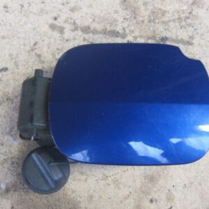 2006 RENAULT CLIO MK3. FUEL FLAP IN BLUE