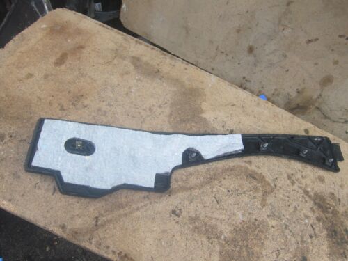 2006 BMW X5 E53. BOOT CARPET SIDE TRIM