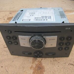 2007 VAXHALL ZAFIRA MK2 1.9 DIESEL. RADIO CD 30 13190856