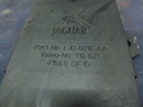 JAGUAR XJ8 3.2 V8 PETROL AUTOMATIC. RAIN SENSOR LJD6018AA