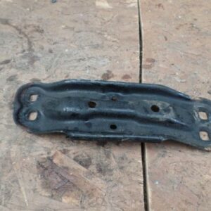 2000 MERCEDES BENZ E320 W210. GEARBOX SUPPORT MOUNT