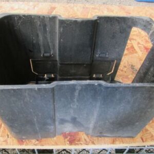2002 HONDA CRV MK 2. BATTERY TRAY COVER