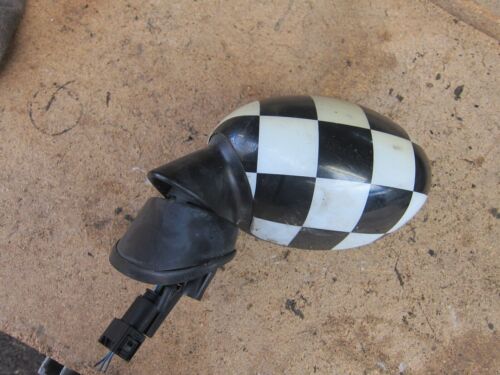 2003 MINI R52 1.6 PETROL. PASSENGER SIDE WING MIRROR NEAR SIDE NS (CHECKERED) - Image 2