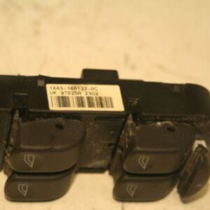 2002 JAGUAR X TYPE 2.5 PETROL V6. WINDOW SWITCH