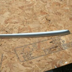2006 MERCEDES ML 320 CDI W164. NSR PASSENGER SIDE REAR SILVER DOOR CARD TRIM