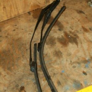 2015 FORD FIESTA MK7 1.0 ECO BOOST. FRONT WIPER MOTOR ARM