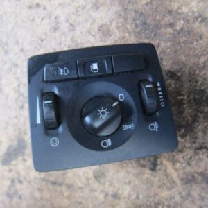 2007 VOLVO V50 FACELIFT 2.0 DIESEL MANUAL. HEADLIGHT SWITCH