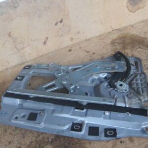 2003 HYUNDAI SANTA FE MK1 2.7 V6 PETROL. DRIVER SIDE REAR WINDOW REGULATOR