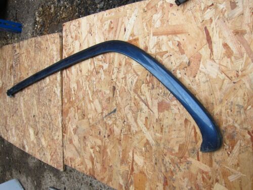 1996 MERCEDES BENZ E320 W210 ESTATE. N/S/R PASSENGER REAR WINDOW TRIM