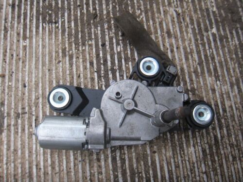 2007 VOLVO V50 FACELIFT 2.0 DIESEL MANUAL. REAR WIPER MOTOR - Image 2