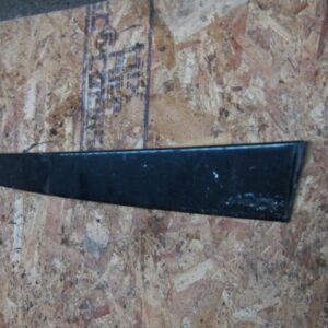 1996 MERCEDES BENZ E320 W210 ESTATE. DOOR WINDOW TRIM O/S/R DRIVER REAR