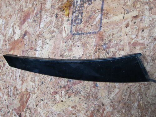 1996 MERCEDES BENZ E320 W210 ESTATE. DOOR WINDOW TRIM O/S/R DRIVER REAR