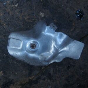 2008 LAND ROVER DISCOVERY 3. HEAT SHEILD