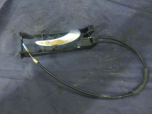 JAGUAR XJ8 3.2 V8 PETROL AUTOMATIC. O/S/R INTERNAL HANDLE DRIVERS REAR
