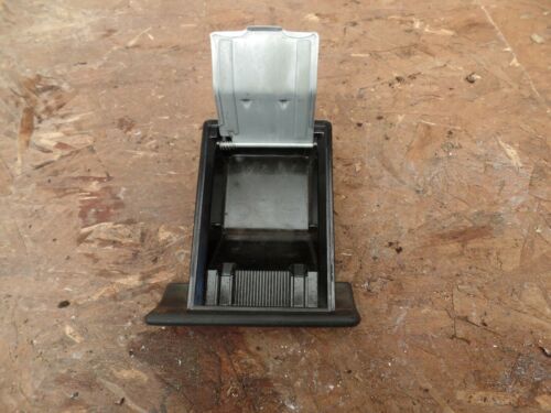 2002 NISSAN MICRA 1.0 PETROL K11. ASHTRAY