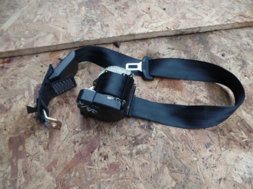 2002 AUDI A2. 1.4 PETROL. DRIVER SIDE REAR SEATBELT