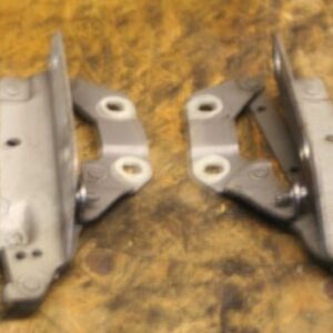 2008 LANDROVER FREELANDER 2 L359 TD4. BONNET HINGES