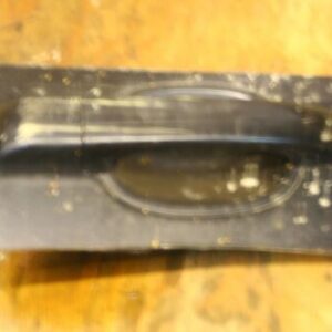 2008 RANGE ROVER VOGUE L322. OUTER DOOR HANDLE AND BRACKET