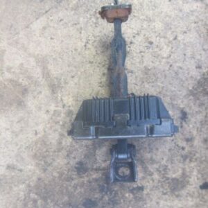 2006 BMW X5 E53. NSF PASSENGER SIDE FRONT DOOR STOP