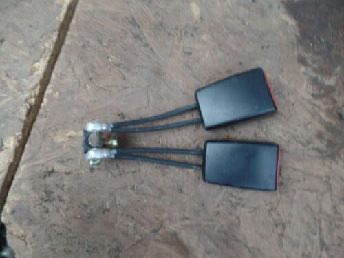 2000 MERCEDES BENZ E320 W210. SEAT BELT CLIPS BUCKLE