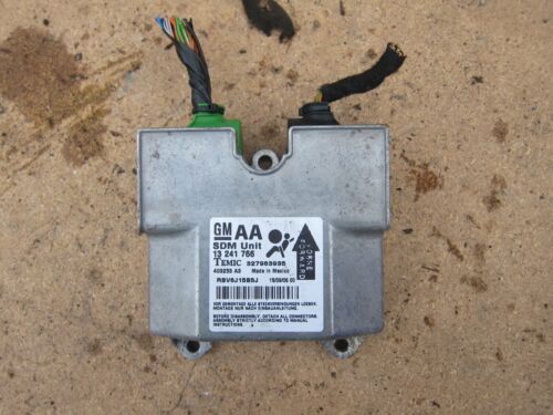 2007 VAXHALL ZAFIRA MK2 1.9 DIESEL. AIRBAG ECU 13241766