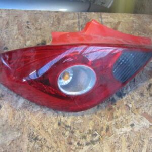 2006 VAUXHALL CORSA D. PASSENGER REAR LIGHT UNIT SLIGHT DAMAGE