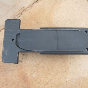2007 VAXHALL ZAFIRA MK2 1.9 DIESEL. 3RD ROW REAR SEAT BELT CLIP BUCKLE TRIM