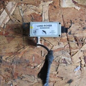 2011 RANGE ROVER VOGUE L322. UXO000040 AERIEL ANTENNA AMPLIFIER AMP
