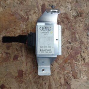 2002 AUDI A2. 1.4 PETROL. ECU 8Z0035223 SPEAKER AMPLIFIER