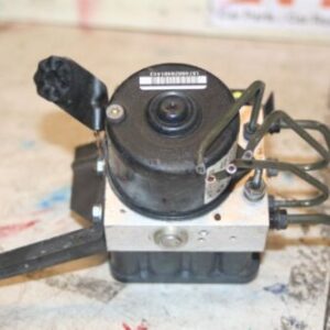 2004 BMW 318CI CONVERTIBLE. ABS BRAKE PUMP 6765454