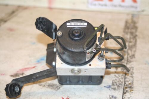 2004 BMW 318CI CONVERTIBLE. ABS BRAKE PUMP 6765454