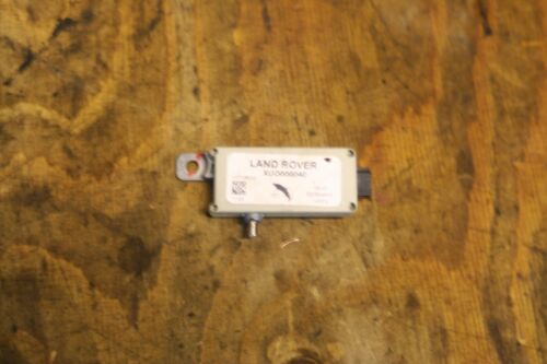 2008 RANGE ROVER VOGUE L322. RADIO AERIEL AMP AUO000040