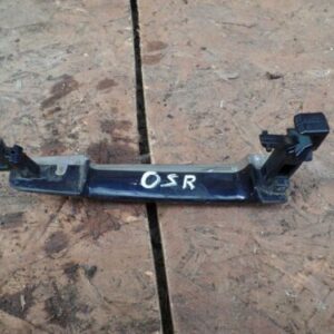 2000 MERCEDES BENZ E320 W210. DRIVER SIDE REAR DOOR HANDLE