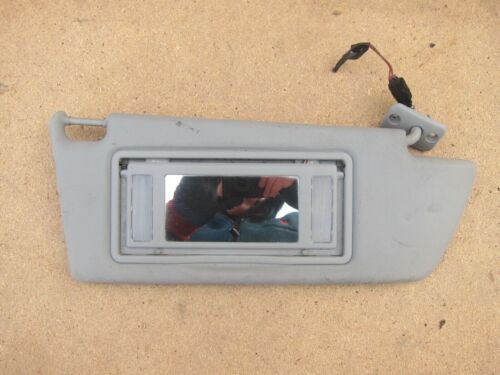 2007 VAXHALL ZAFIRA MK2 1.9 DIESEL. DRIVER SIDE SUNVISOR