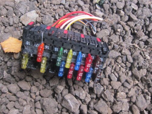 MERCEDES W210 E CLASS SALOON. FUSE BOX BOARD