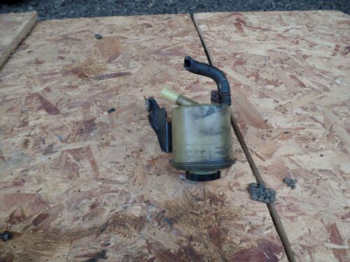 NISSAN MICRA K11. POWER STEERING BOTTLE